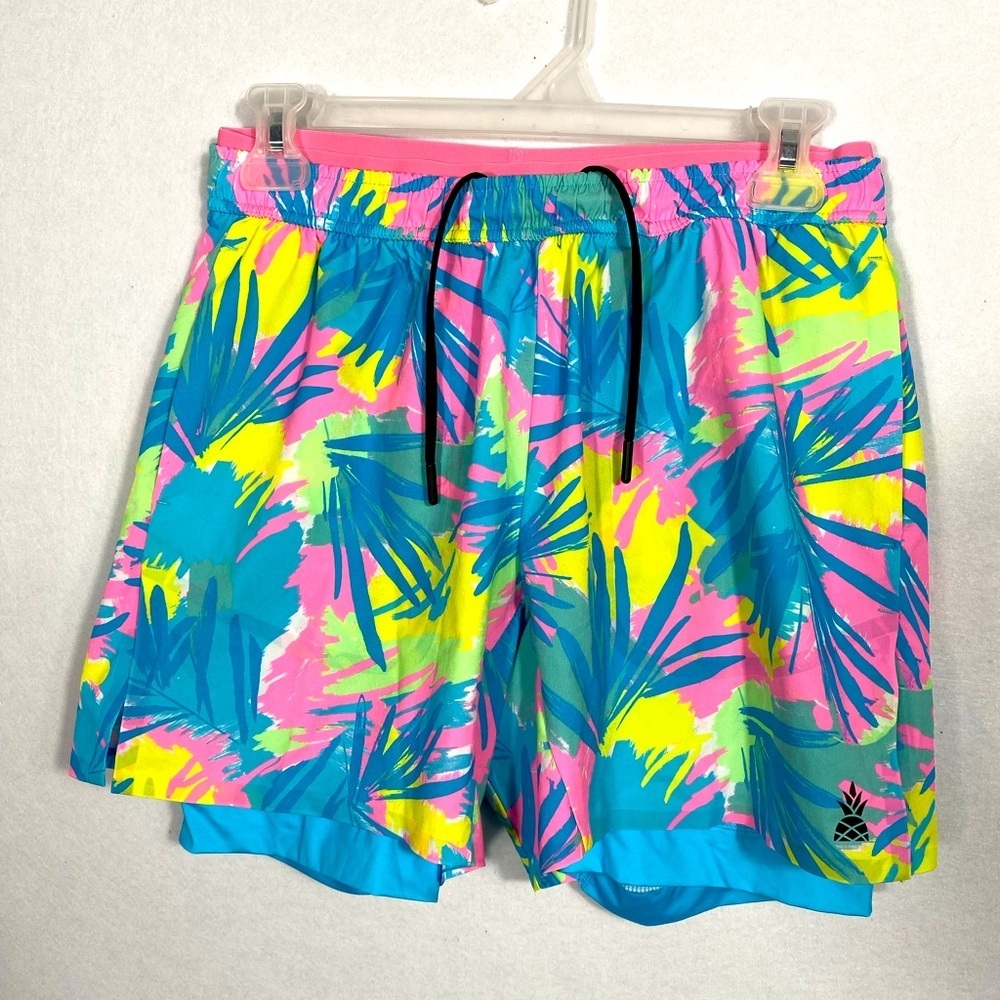 Chubbies 5.5” Sub Tropics Sport Shorts Athletic Shorts With liner size small
